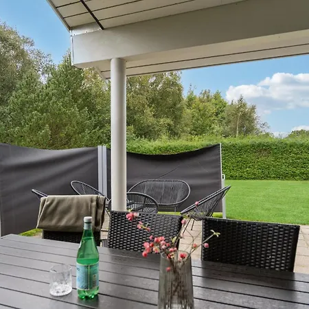 Holiday home Amazing In With Kitchen