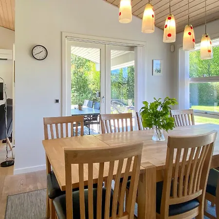 Amazing In With Kitchen * Hals